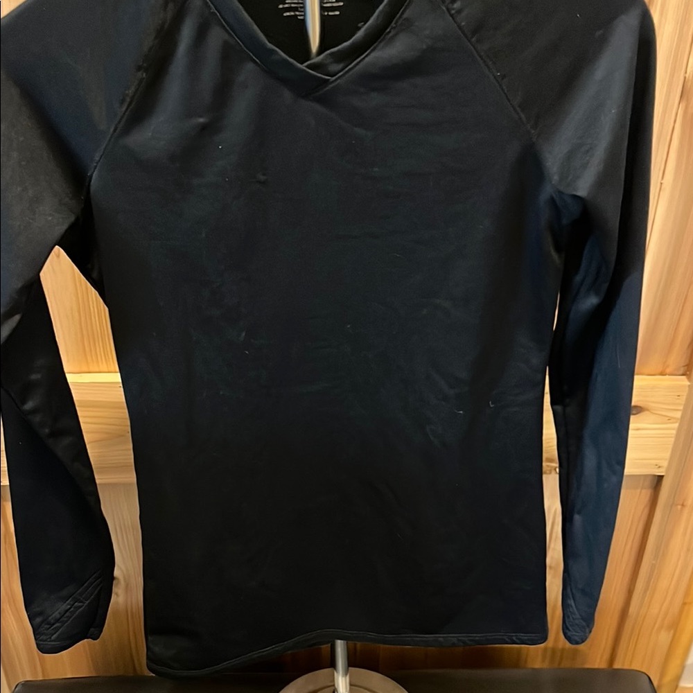 Climate Right by CuddleDuds Classic Black Long Sleeve Women's Top - Picture 3 of 7